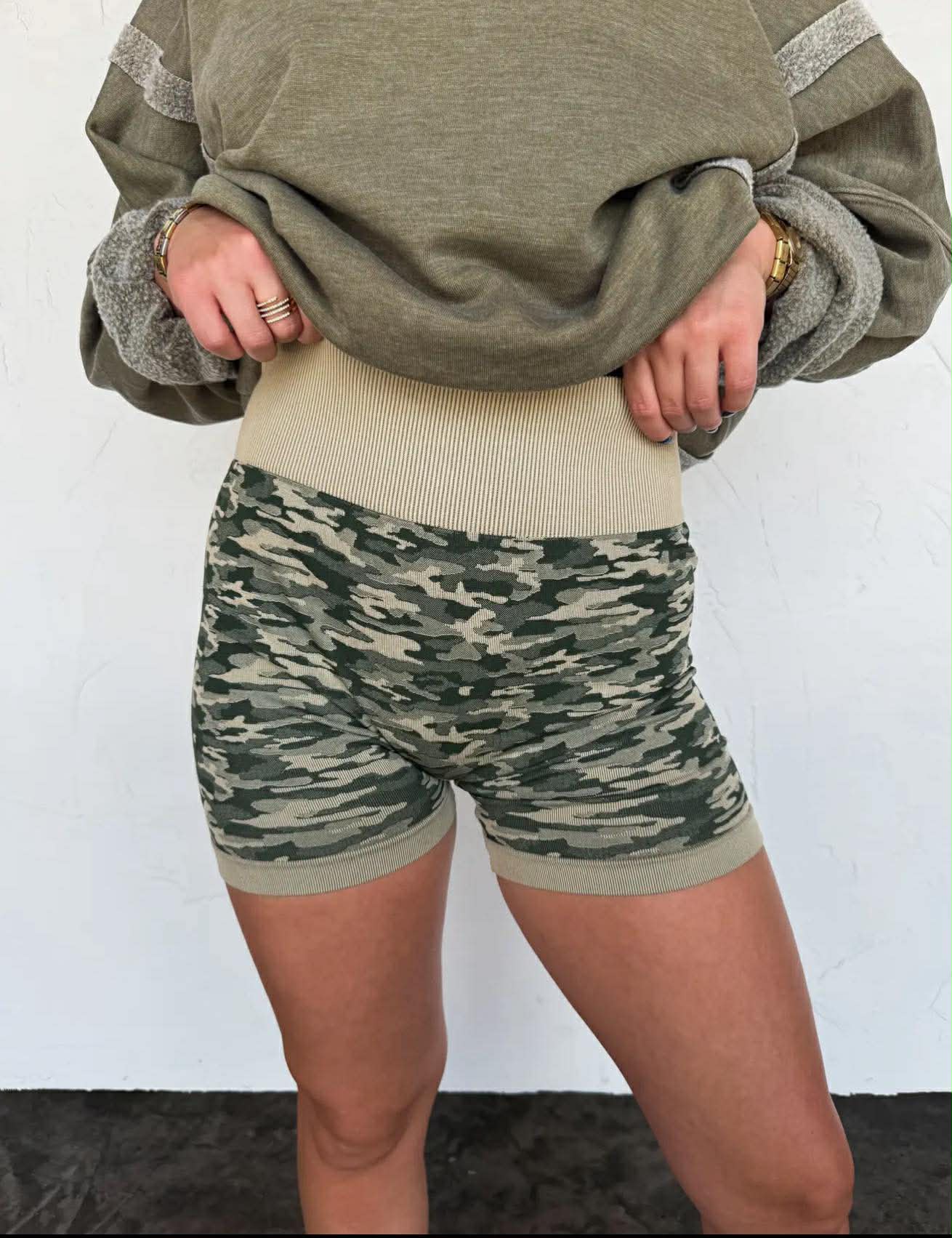 CAMO BRA & BIKER SET