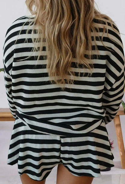 STRIPE COLOR BLOCK EDGE PULLOVER & SHORT SET