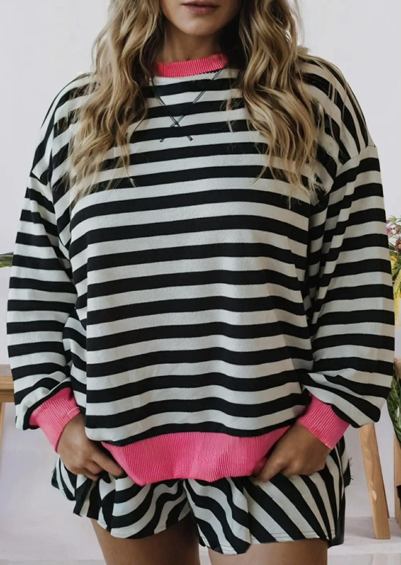 STRIPE COLOR BLOCK EDGE PULLOVER & SHORT SET