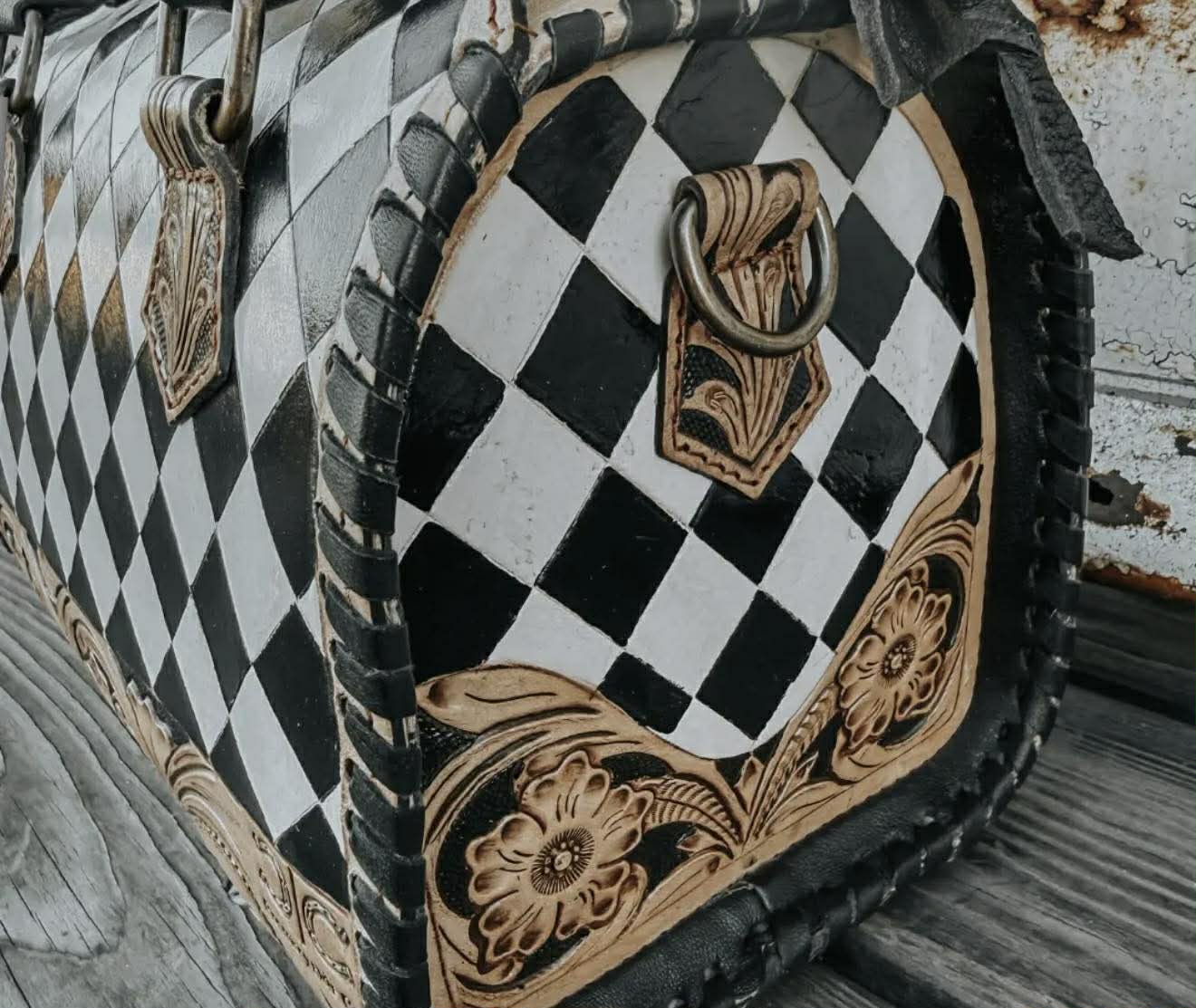 SPEEDY CHECKERED BAG