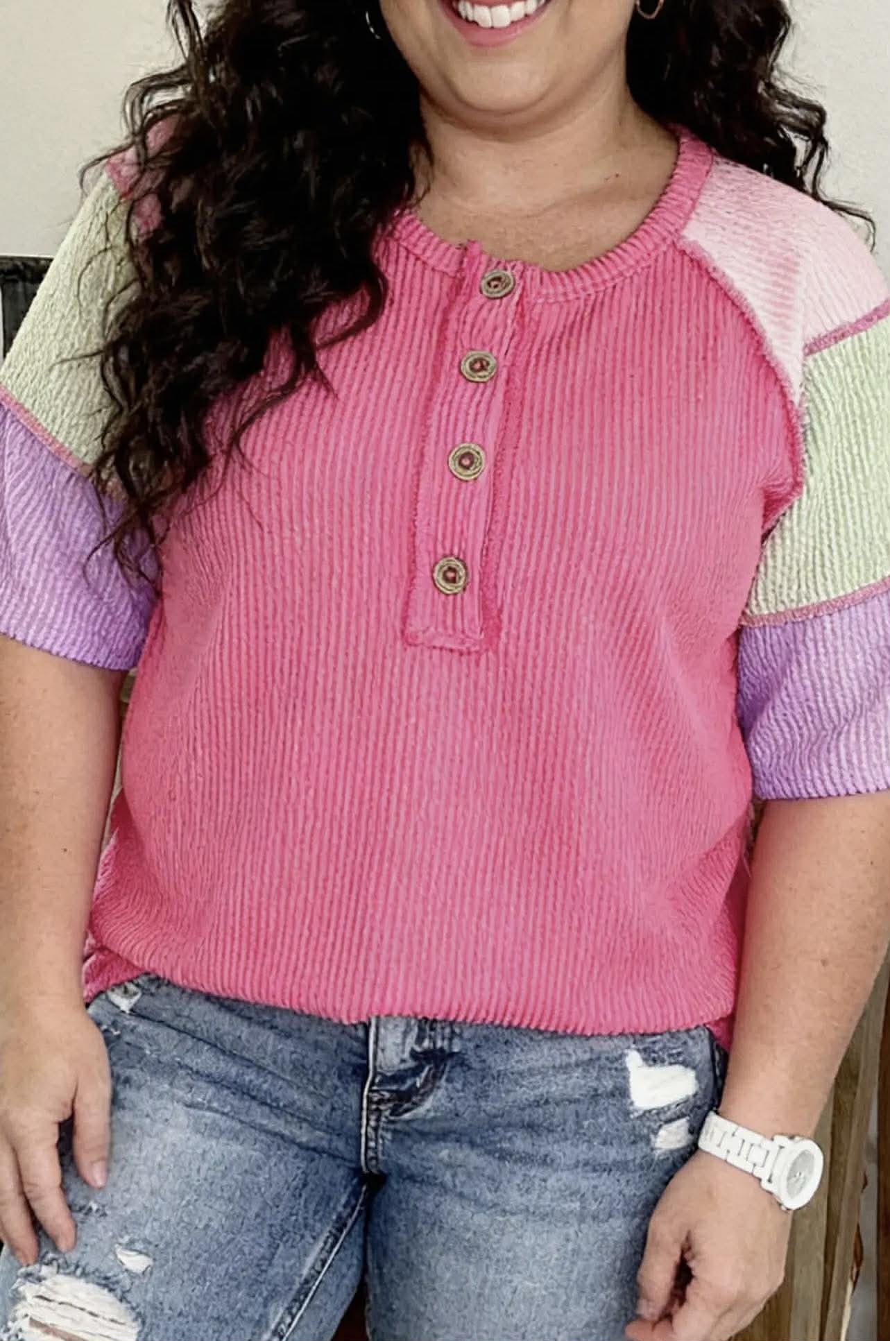 TWISTED RIBBED COLOR BLOCK HENLEY TOP