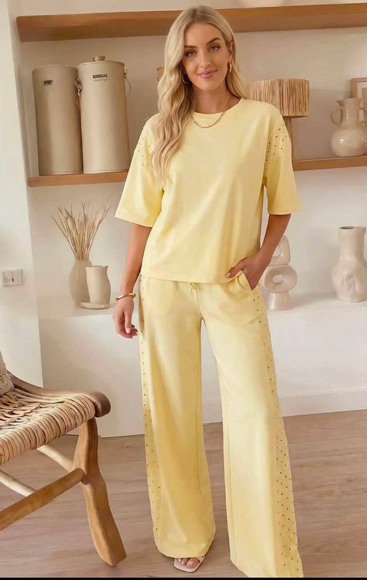 Eyelet Lace oversized Tee & Pants