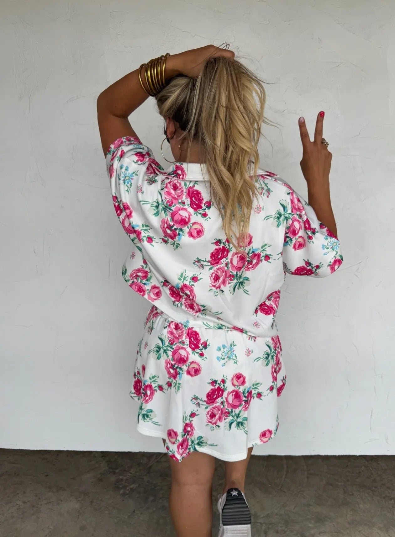 HOT TO SPOT FLORAL SET