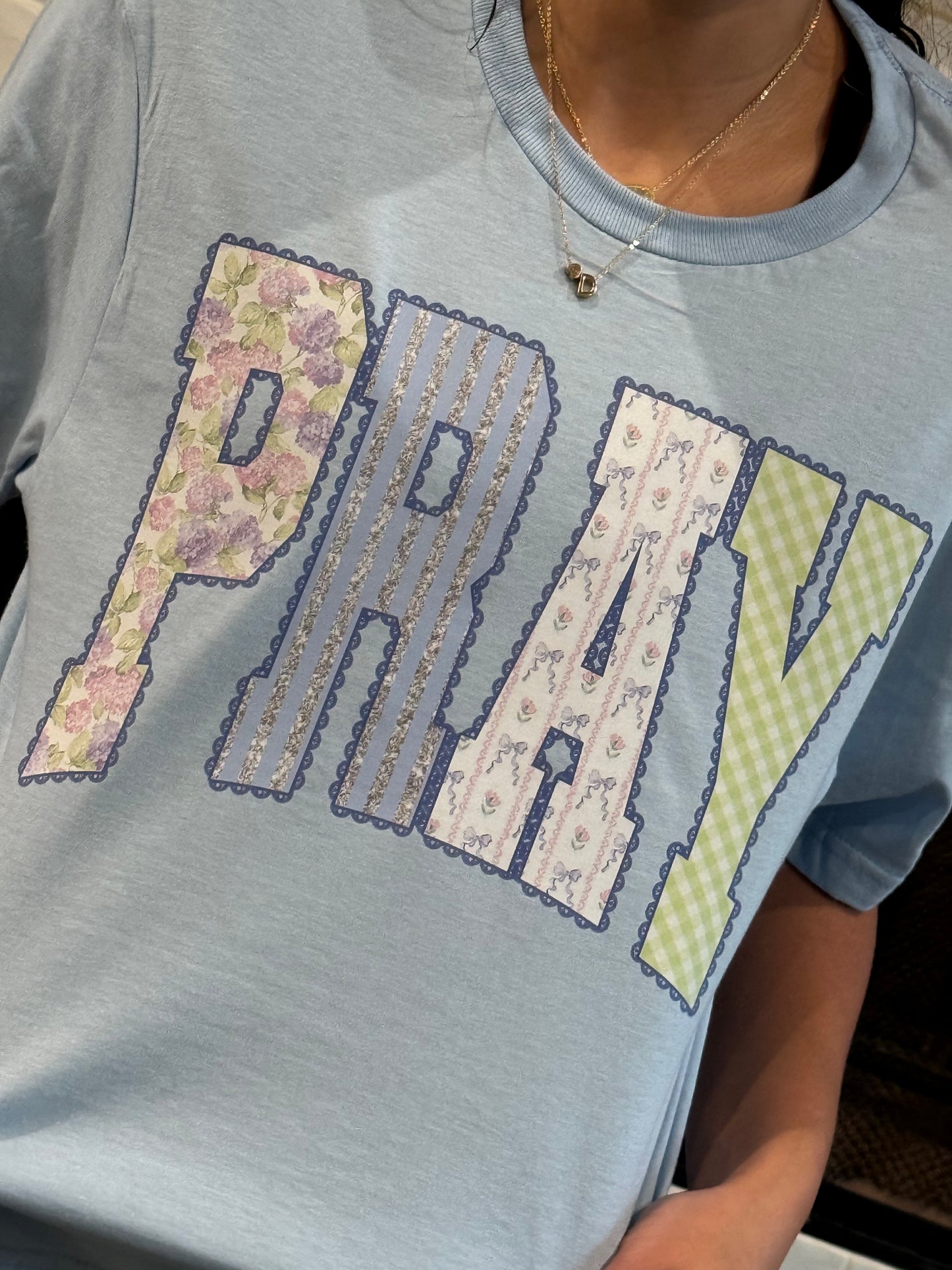 PRAY Floral Vintage