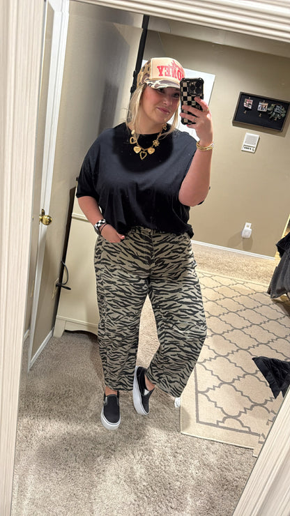 ZEBRA BARREL JEANS